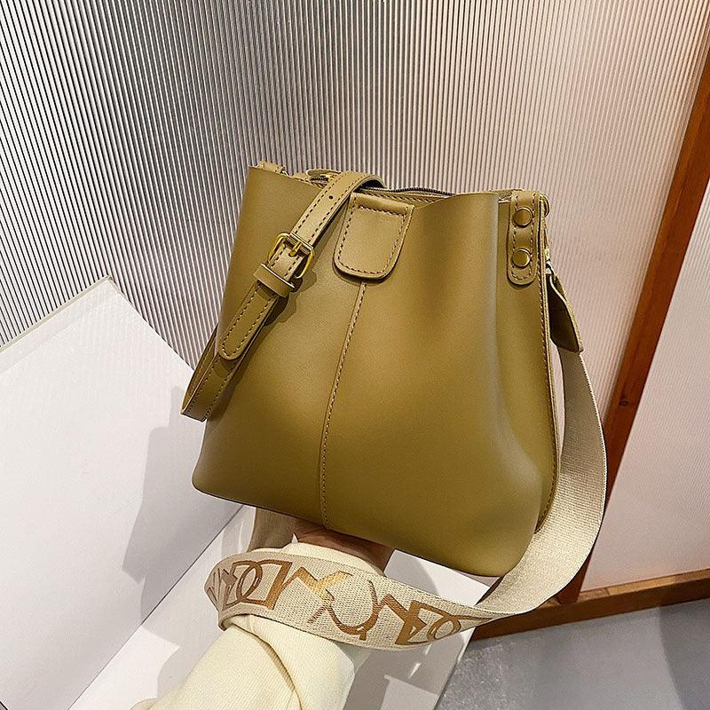 Simple Wide Shoulder Strap Bucket Bag - dfive's store