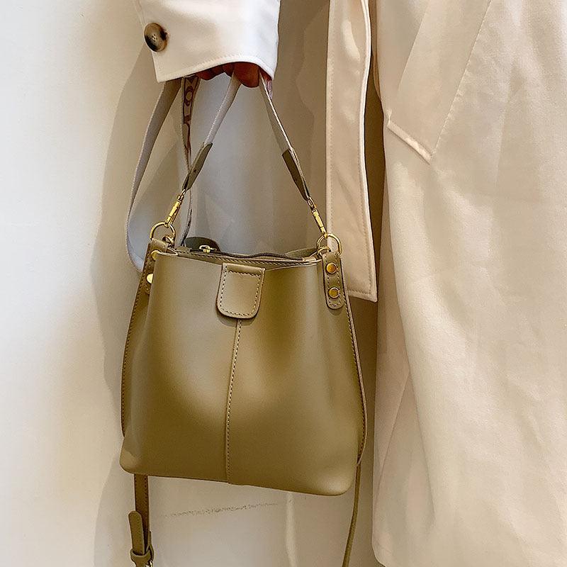 Simple Wide Shoulder Strap Bucket Bag - dfive's store